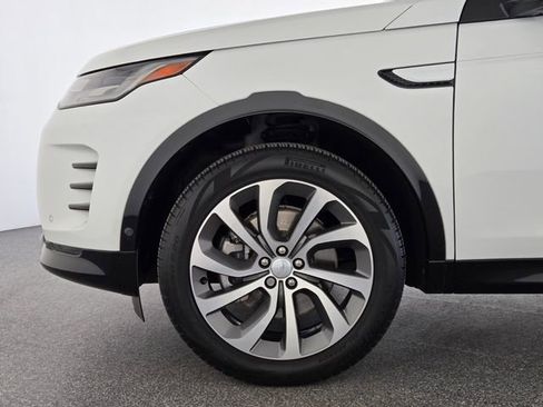 Certified 2024 Land Rover Discovery Sport Dynamic SE AWD/4WD image 9