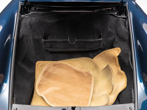 Used 1993 Porsche 911 Carrera image 89