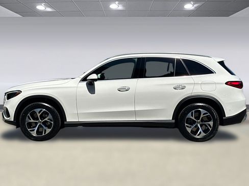 New 2026 Mercedes-Benz GLC 350e 4MATIC image 2