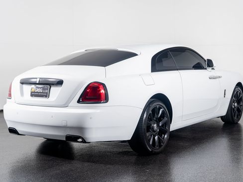 Used 2019 Rolls-Royce Wraith image 10