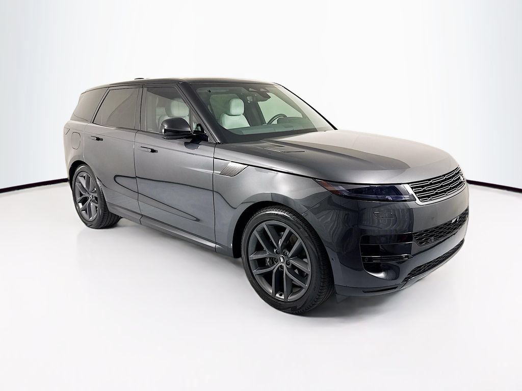 Used 2024 Land Rover Range Rover Sport SE AWD/4WD image 3