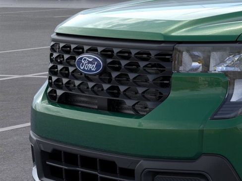 New 2025 Ford Maverick XLT w/ XLT Luxury Package image 18