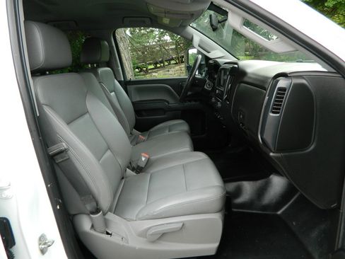 Used 2019 Chevrolet Silverado 2500 W/T w/ WT Convenience Package RWD image 13