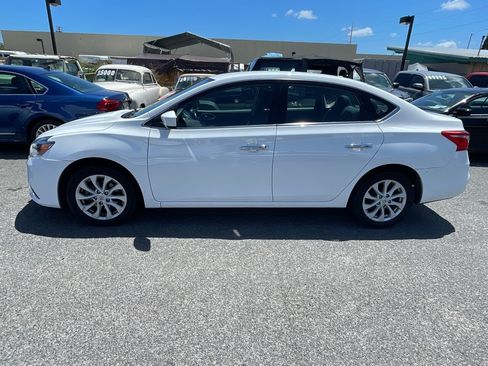 Used 2019 Nissan Sentra SV FWD image 1
