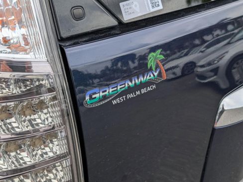 Used 2018 Lexus GX 460 image 19