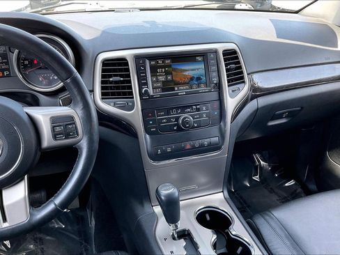 Used 2013 Jeep Grand Cherokee Altitude AWD/4WD image 6