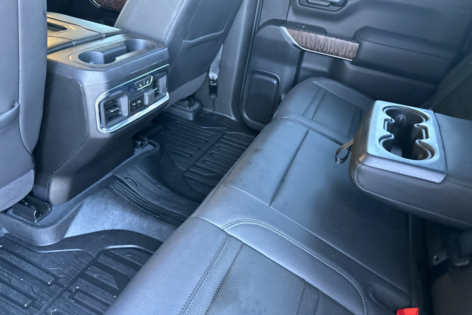 Used 2021 GMC Sierra 1500 Denali w/ Denali Carbonpro Edition AWD/4WD image 12