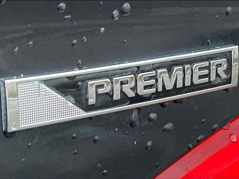 Used 2017 Chevrolet Cruze Premier image 14