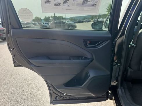 New 2026 Subaru Forester Premium AWD/4WD image 17
