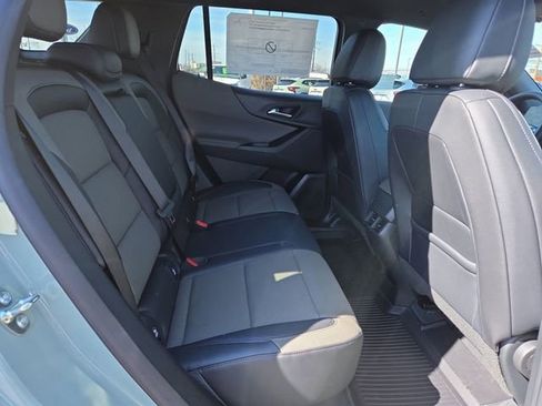 New 2026 Chevrolet Equinox LT w/ Convenience Package II image 17