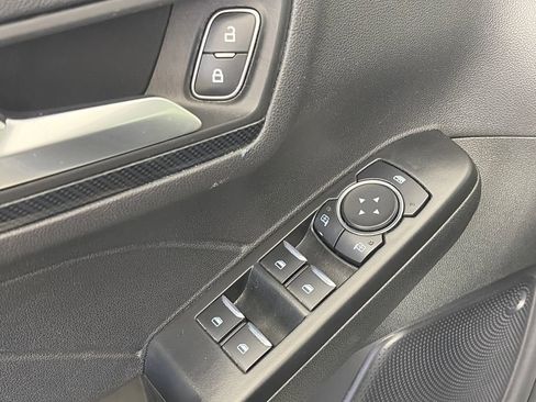 Used 2025 Ford Escape ST-Line Select AWD/4WD image 25