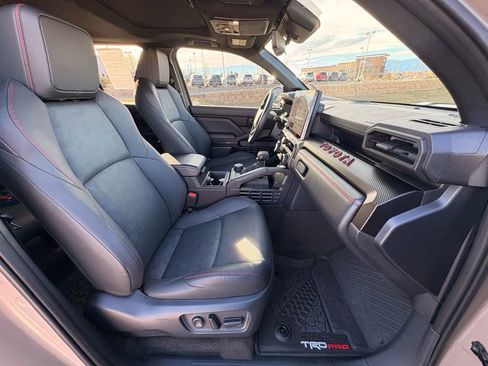Used 2025 Toyota 4Runner TRD Pro image 34