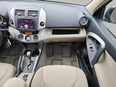 Used 2007 Toyota RAV4 Limited image 4