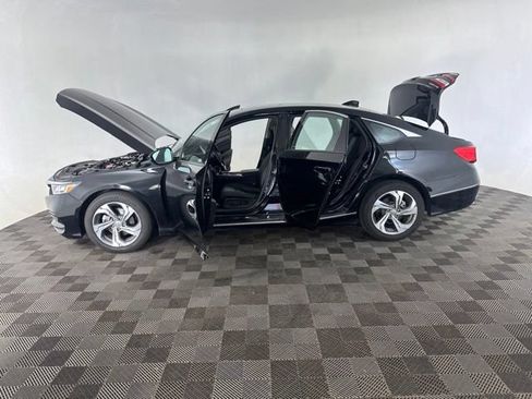 Certified 2020 Honda Accord EX-L image 12