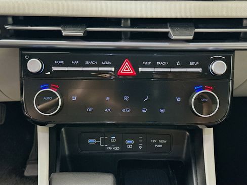 Used 2025 Hyundai Tucson SEL image 22