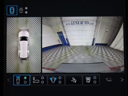 Used 2026 GMC Yukon Denali w/ Denali Reserve Package image 22