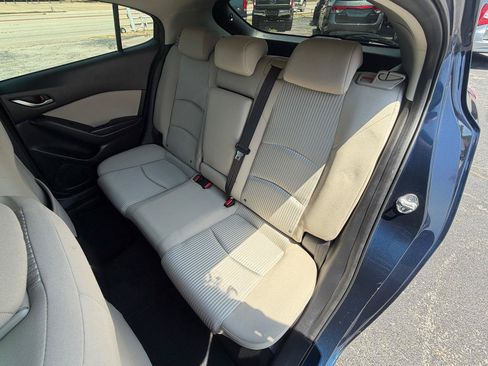 Used 2015 MAZDA MAZDA3 i Touring FWD image 12