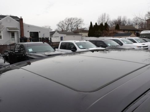 Used 2024 Ford F150 Lariat image 8