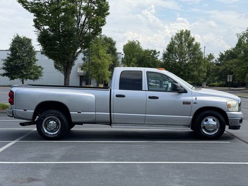 Used 2008 Dodge Ram 3500 Truck SLT w/ Popular Equipment Group RWD image 8