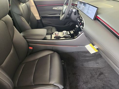 New 2026 Genesis GV70 2.5T AWD/4WD image 11