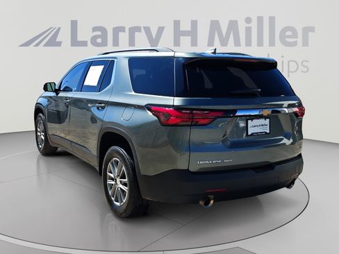 Used 2022 Chevrolet Traverse LT AWD/4WD image 3