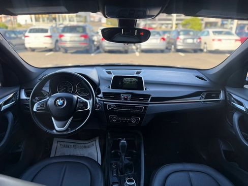 Used 2018 BMW X1 xDrive28i w/ Convenience Package AWD/4WD image 11