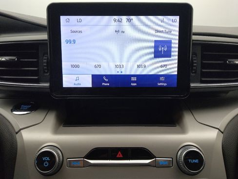 Used 2023 Ford Explorer XLT w/ Equipment Group 202A RWD image 25