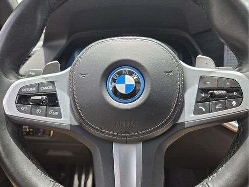 Used 2022 BMW X5 xDrive45e w/ M Sport Package AWD/4WD image 36
