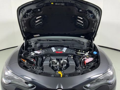 Used 2024 Alfa Romeo Stelvio Quadrifoglio w/ Active Assist Plus Package image 7