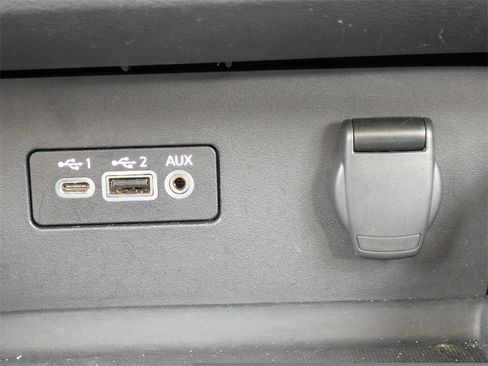 Used 2025 Nissan Altima 2.5 SR image 22