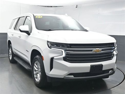 Used 2021 Chevrolet Tahoe LT image 3