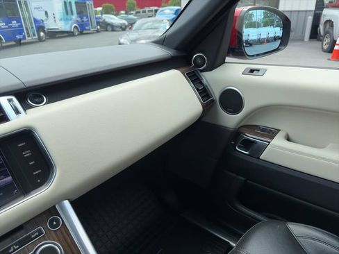 Used 2014 Land Rover Range Rover Sport HSE AWD/4WD image 5