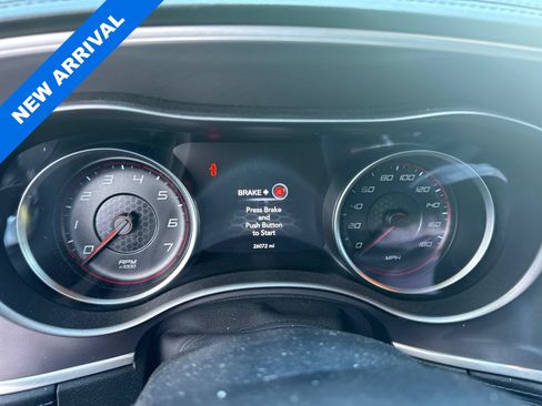 Used 2022 Dodge Charger Scat Pack RWD image 7