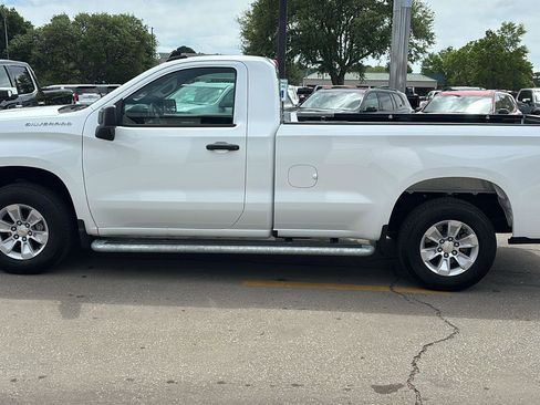 Certified 2025 Chevrolet Silverado 1500 W/T RWD image 4