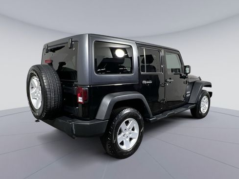 Used 2017 Jeep Wrangler Unlimited Sport w/ Quick Order Package 24S AWD/4WD image 11