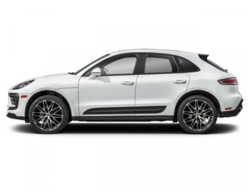 New 2026 Porsche Macan image 3