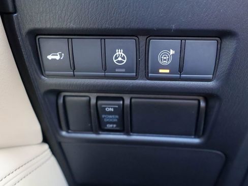 Used 2023 Nissan Armada SL RWD image 21