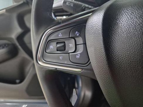 Certified 2024 Buick Envista Sport Touring w/ Convenience I Package FWD image 19
