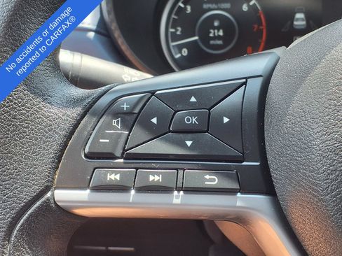 Used 2023 Nissan Versa SV FWD image 29
