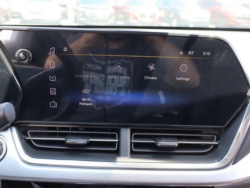 New 2026 Chevrolet Trax LT w/ LT Convenience Package FWD image 11