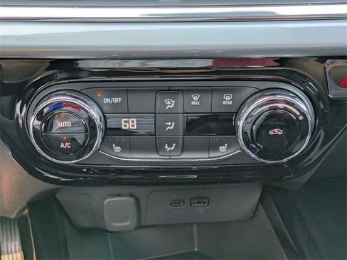 New 2026 Chevrolet Trax LT w/ Driver Confidence Package image 19