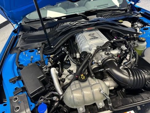 Used 2022 Ford Mustang Shelby GT500 w/ Technology Package RWD image 23