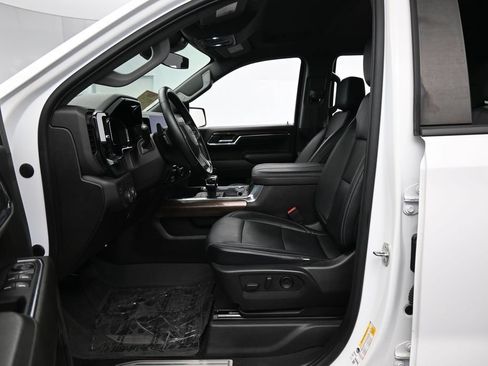 Used 2024 Chevrolet Silverado 1500 RST RWD image 11