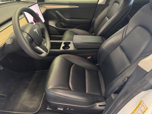 Used 2022 Tesla Model 3 Long Range AWD/4WD image 5