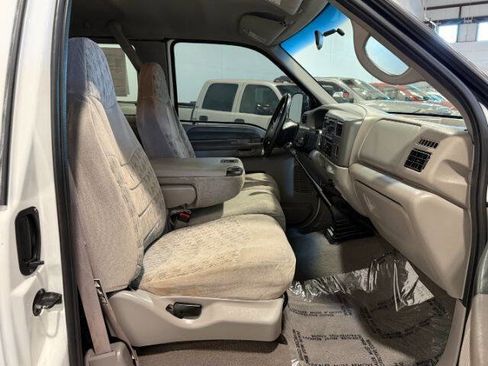 Used 2000 Ford F250 XLT image 14