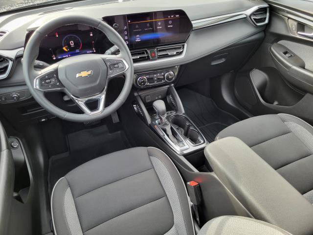Used 2026 Chevrolet TrailBlazer LT w/ Convenience Package AWD/4WD image 27
