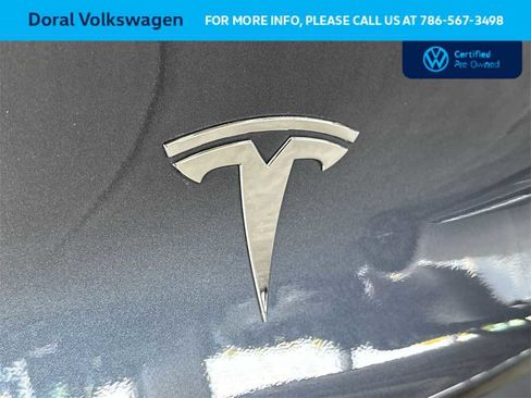 Used 2022 Tesla Model Y Performance image 11