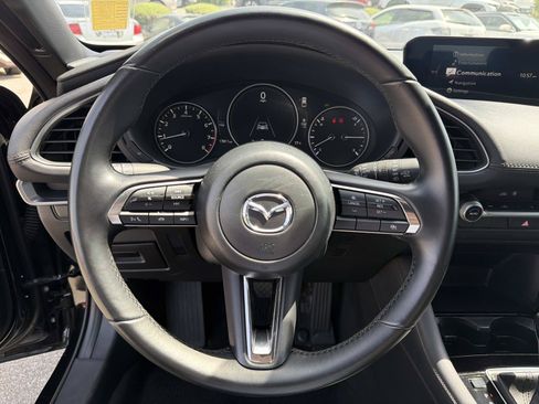 Certified 2025 MAZDA MAZDA3 s Sport FWD image 8