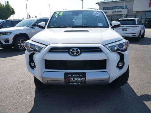 Used 2024 Toyota 4Runner TRD Off-Road image 3