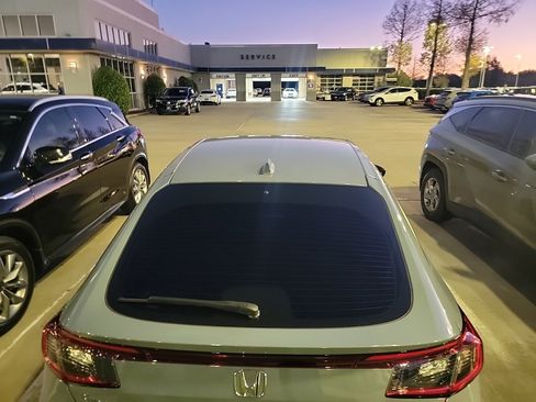 Used 2024 Honda Civic Sport image 5